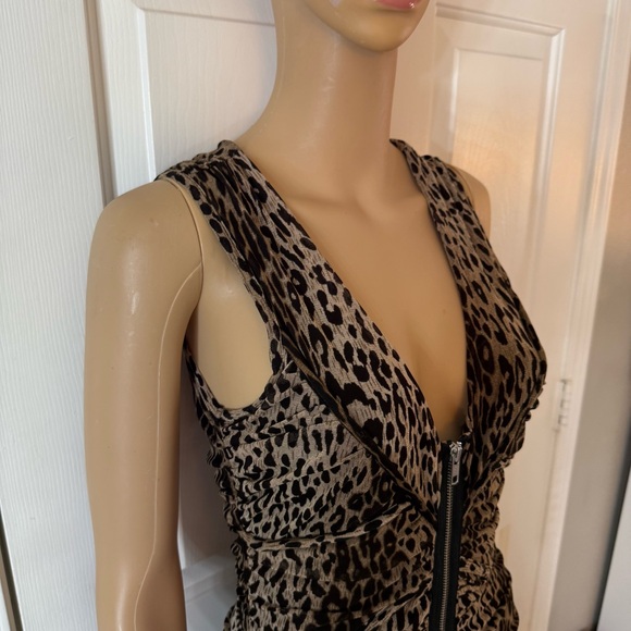 Leopard Print Y2K Bodycon Dress - Picture 8 of 8